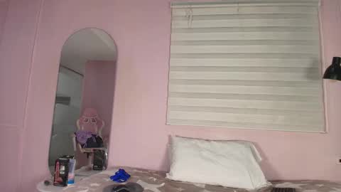 keila online show from November 4, 2:10 am