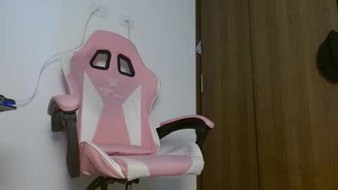 keilafranco online show from November 21, 7:12 pm