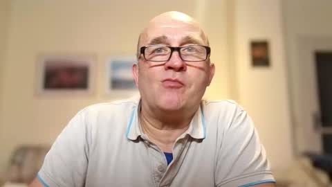 Snapshot of keilie1 chatting on February 22, 9:46 pm keilie1 online show from February 22, 9:46 pm