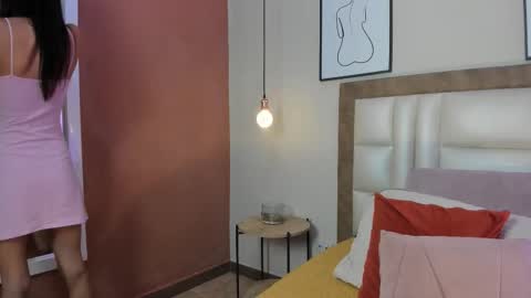 Keimy Wilde online show from January 6, 4:00 pm