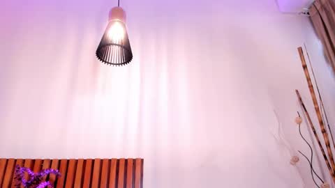 Keimy Wilde online show from April 7, 6:30 pm