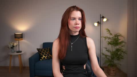 keira_knight online show from January 7, 1:06 am