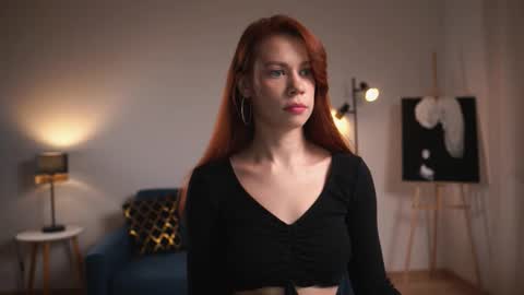 keira_knight online show from October 14, 10:10 pm