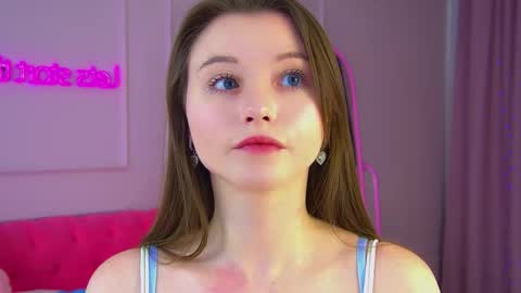 Keira online show from November 9, 6:17 pm