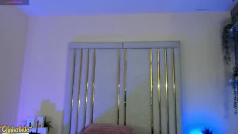 keirahartz online show from March 29, 3:50 am