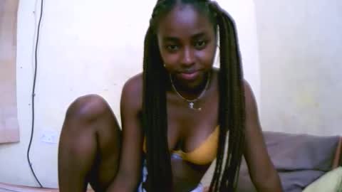 Snapshot of keisha759446 chatting on November 4, 9:36 pm keisha759446 online show from November 4, 9:36 pm