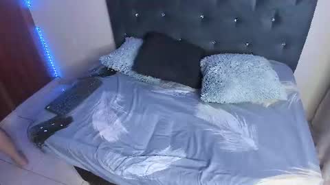 Snapshot of keitch_cute chatting on July 4, 1:06 pm keitch_cute online show from July 4, 1:06 pm