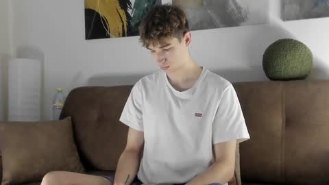 Mark online show from October 16, 1:34 pm