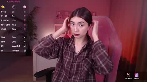 Snapshot of keke_pallmer chatting on September 20, 7:42 am Rina online show from September 20, 7:42 am