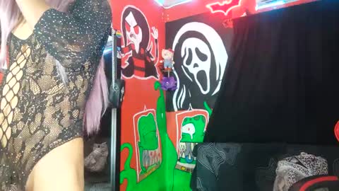 kell online show from October 5, 1:37 am