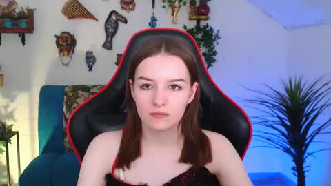Snapshot of kelliebanshe chatting on July 10, 12:19 pm kelliebanshe online show from July 10, 12:19 pm
