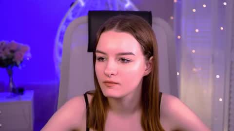 Snapshot of kelliebanshe chatting on July 16, 4:40 am kelliebanshe online show from July 16, 4:40 am