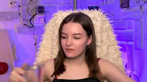 Snapshot of kelliebanshe chatting on July 24, 8:23 am kelliebanshe online show from July 24, 8:23 am