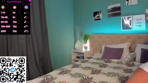 Kelly  Hardy GTM3 Mon Wed Thu 0400 am-1030pm online show from December 24, 1:16 am