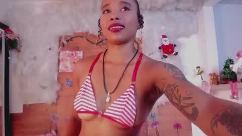 kelly__thomson online show from December 15, 9:09 pm