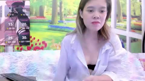 Snapshot of kelly_baby2005 chatting on October 15, 3:06 am Kelly online show from October 15, 3:06 am