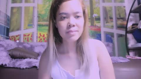 Snapshot of kelly_baby2005 chatting on November 17, 2:50 am Kelly online show from November 17, 2:50 am