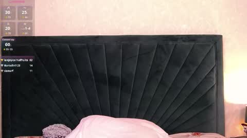 Snapshot of kelly_bliss chatting on February 15, 9:30 am Kelly online show from February 15, 9:30 am