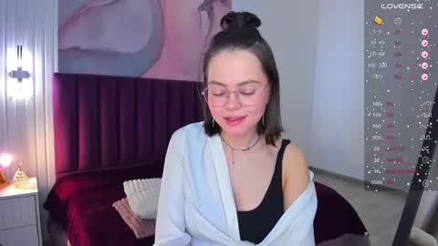 Kelly online show from November 20, 1:28 am