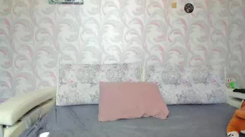 Snapshot of kelly_gerzikaaa chatting on June 29, 7:14 am kelly_gerzikaaa online show from June 29, 7:14 am
