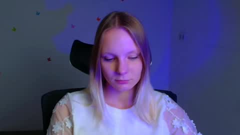 Kelly online show from September 29, 11:37 am