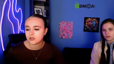 Snapshot of kelly_may1 chatting on November 5, 12:38 pm kelly_may1 online show from November 5, 12:38 pm