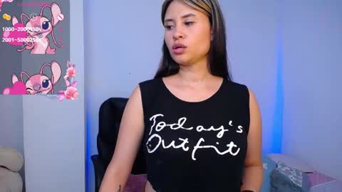 Snapshot of kelly_richardson1 chatting on March 12, 11:12 pm elena online show from March 12, 11:12 pm