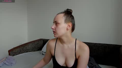Snapshot of kellycartie chatting on June 23, 2:48 pm Im Kelly online show from June 23, 2:48 pm