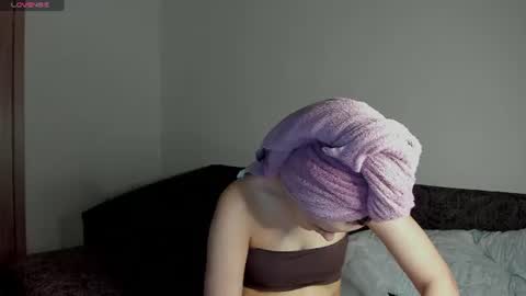 Snapshot of kellycartie chatting on June 27, 8:25 pm Im Kelly online show from June 27, 8:25 pm