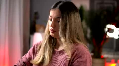 Denise online show from November 29, 3:09 am