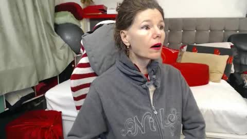 kelly online show from February 21, 6:25 am