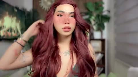 Kelly Smith online show from February 21, 10:16 am