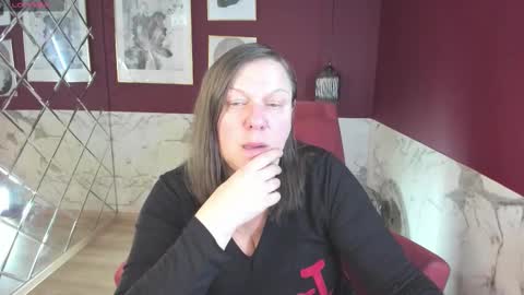 Kelly online show from December 18, 5:24 am