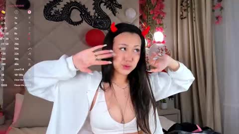 kellyy_bern online show from November 21, 1:59 am