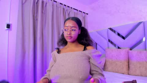 Kelly online show from December 7, 12:19 am
