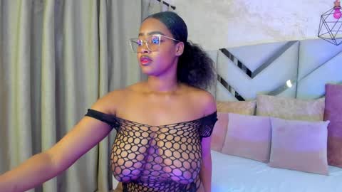 Kelly online show from January 19, 5:26 am