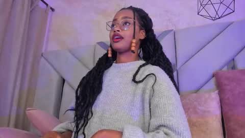 Kelly online show from September 26, 8:29 am