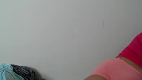 Snapshot of kelx0 chatting on February 10, 11:55 pm kelx0 online show from February 10, 11:55 pm