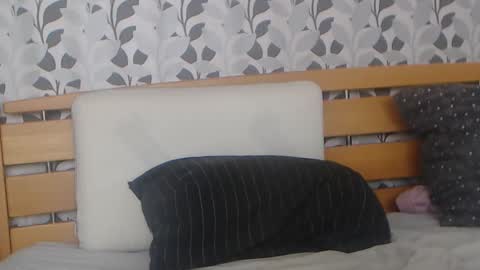 kelywild20 online show from January 14, 8:52 am