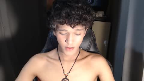 Snapshot of ken_bigcockxx chatting on October 9, 11:41 am Ken online show from October 9, 11:41 am