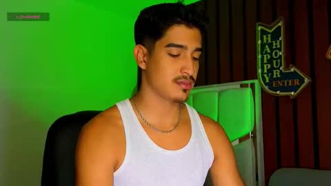 Snapshot of ken_blaker chatting on December 3, 7:12 pm ken_blaker online show from December 3, 7:12 pm