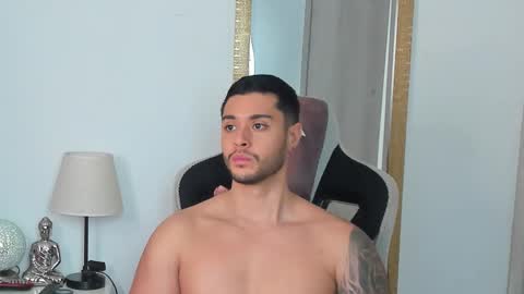 ken_mailik online show from March 7, 10:07 pm