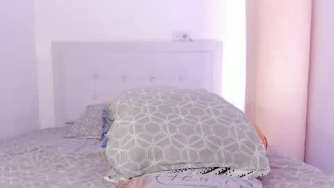 Julian Rivera   online show from November 8, 5:23 pm