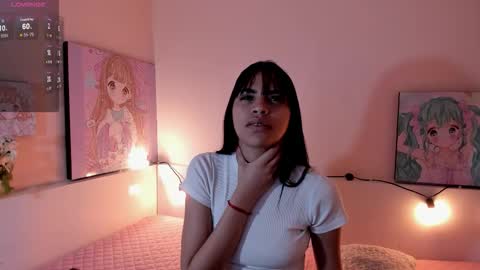 Snapshot of kendall_hernandez chatting on February 4, 2:34 pm Kendall online show from February 4, 2:34 pm