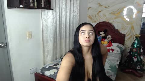 kendall  online show from December 5, 6:33 am