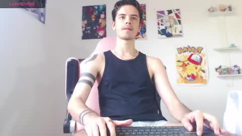kendall ross online show from December 18, 6:03 pm