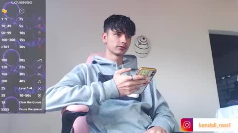 kendall ross online show from September 27, 3:06 pm