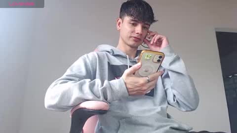 kendall ross online show from September 30, 3:17 pm