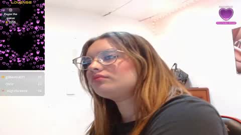 Snapshot of kendallclark03 chatting on January 6, 11:40 am kendall online show from January 6, 11:40 am