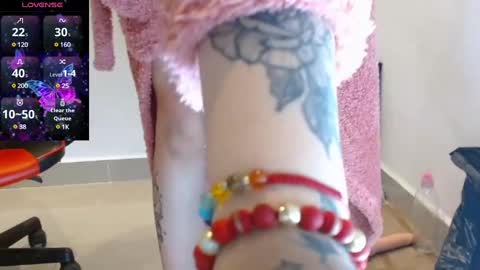 Snapshot of kendallclark03 chatting on February 13, 8:17 am kendall online show from February 13, 8:17 am